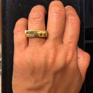 Boom box Swatch ring